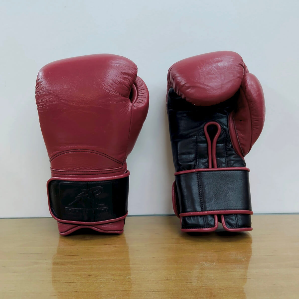 Super Samurai 超級武士 魔術貼拳套 酒紅黑